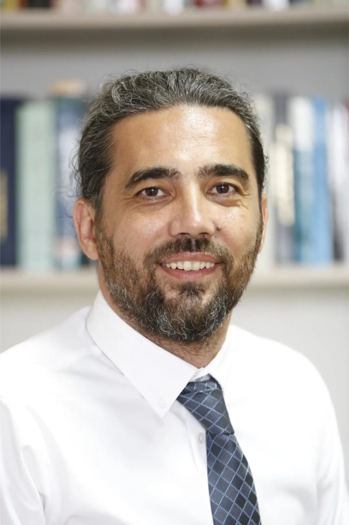 Prof. Dr. Ümit Deniz ULUŞAR